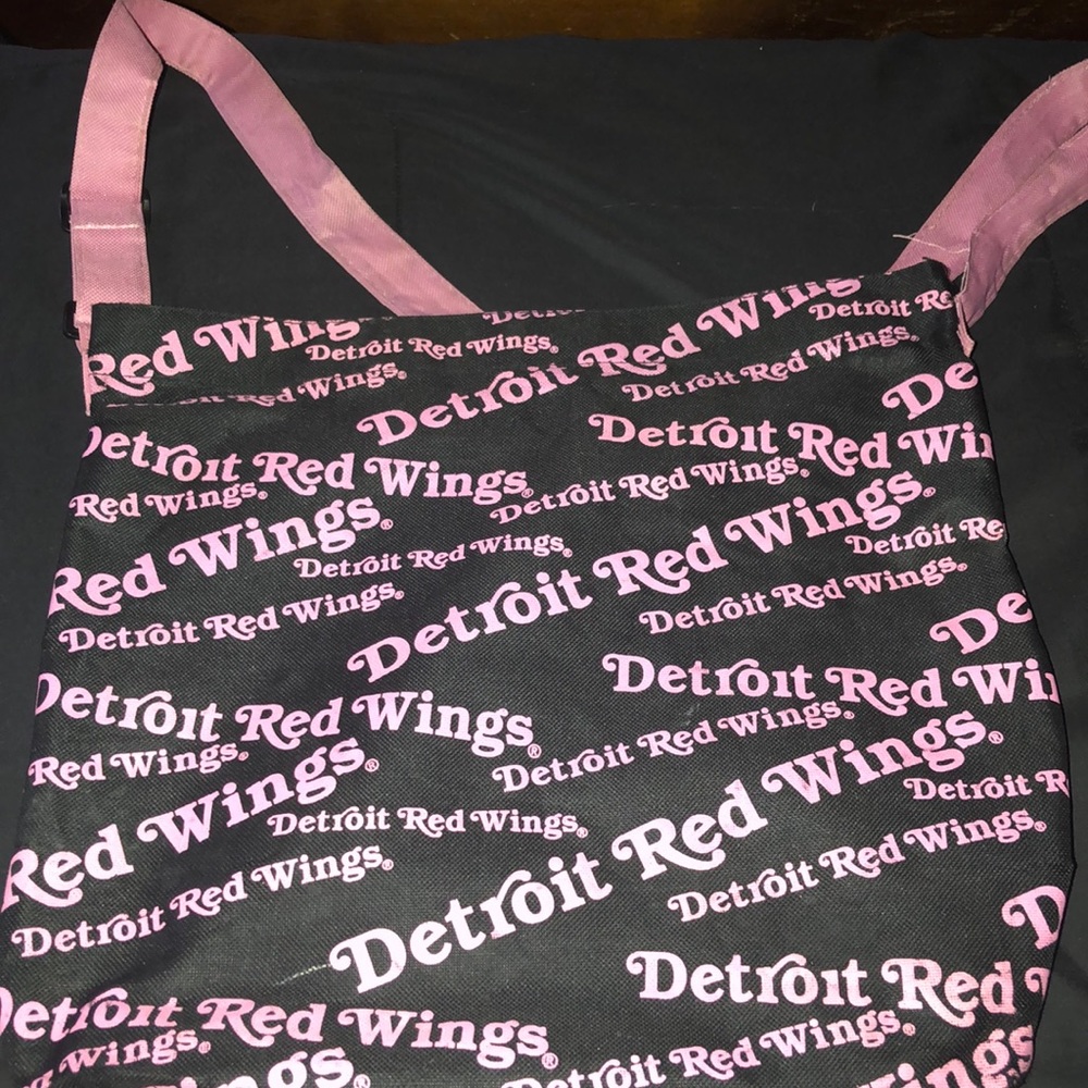Crossbody bag